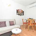 Apartment Danica 358